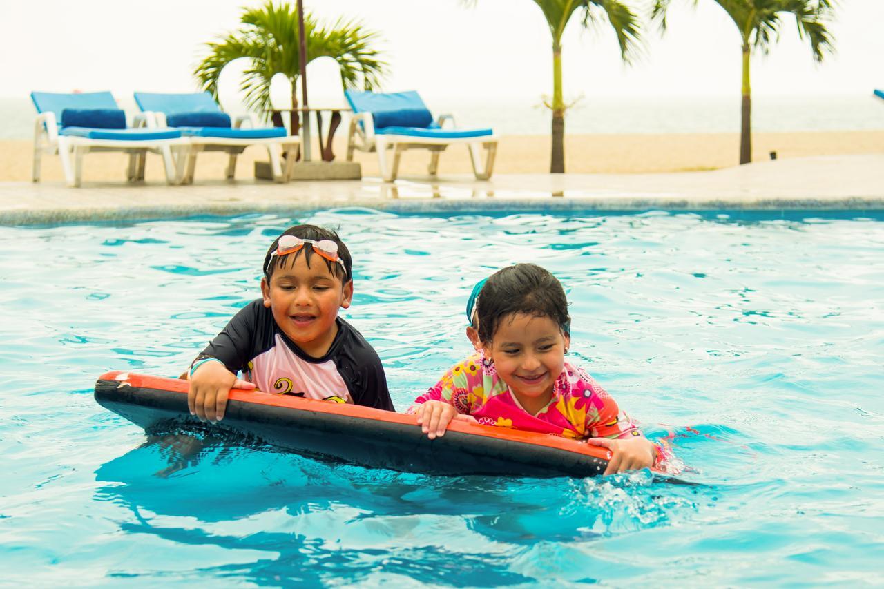Nauti-K Beach Hotel Tumbes Exterior foto